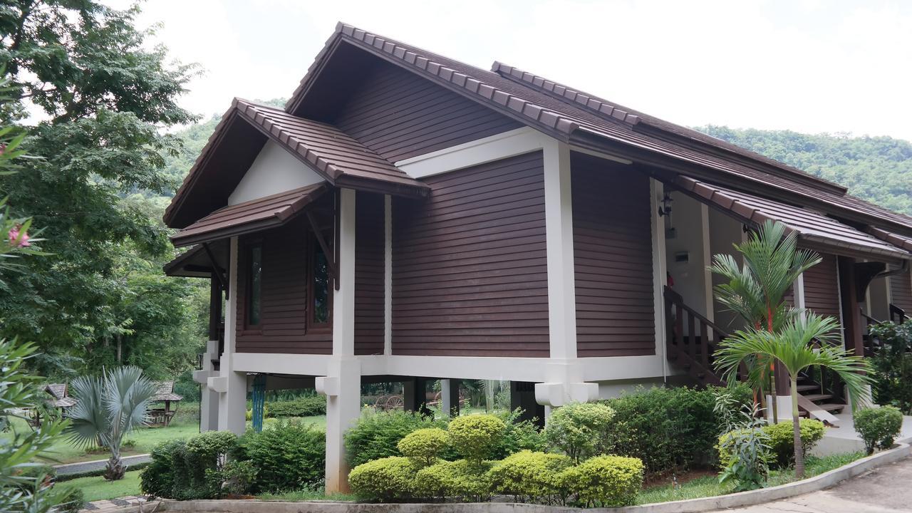 Phubachiang Golf & Resort Pakse Ngoại thất bức ảnh