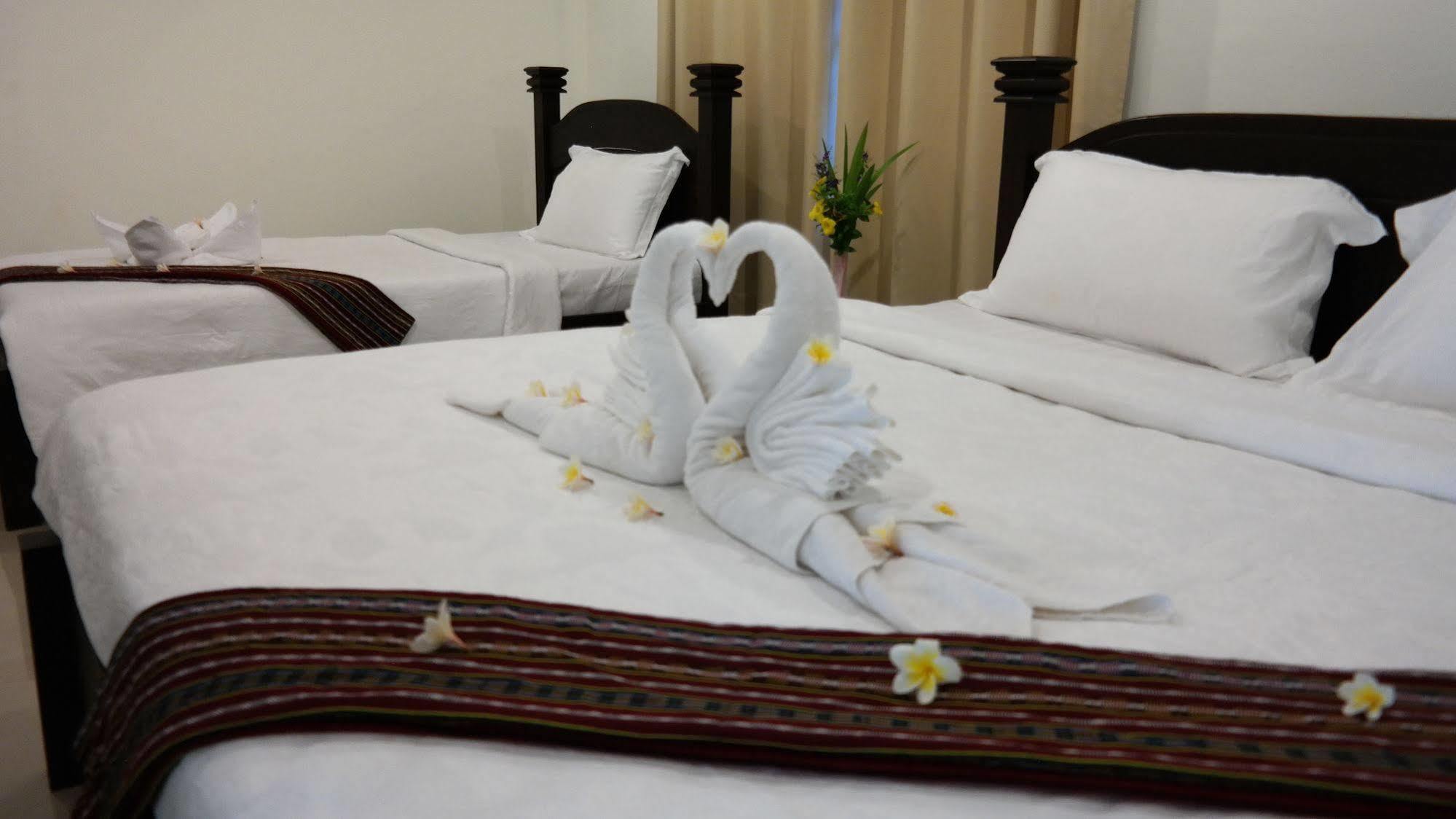 Phubachiang Golf & Resort Pakse Ngoại thất bức ảnh