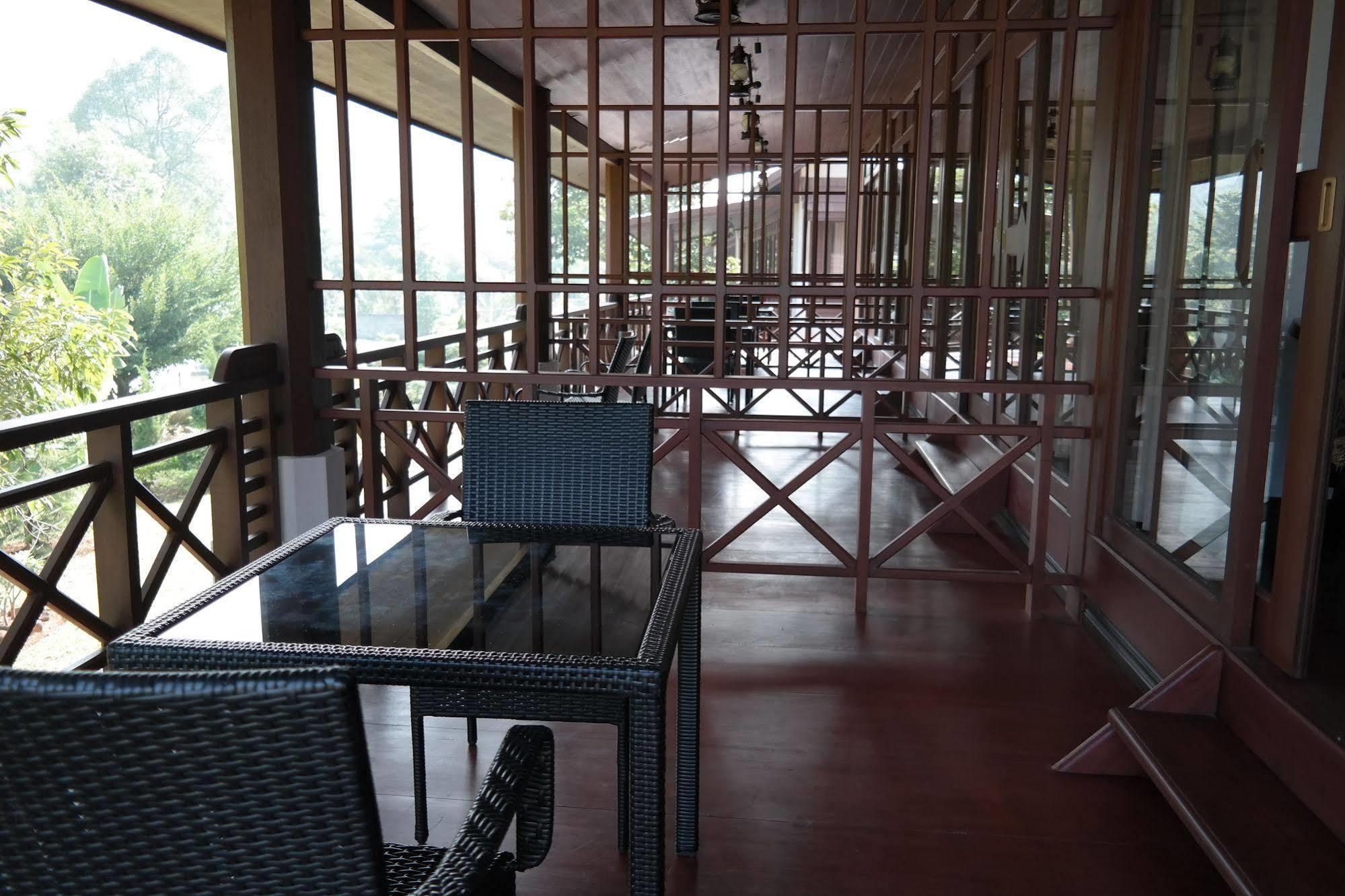 Phubachiang Golf & Resort Pakse Ngoại thất bức ảnh
